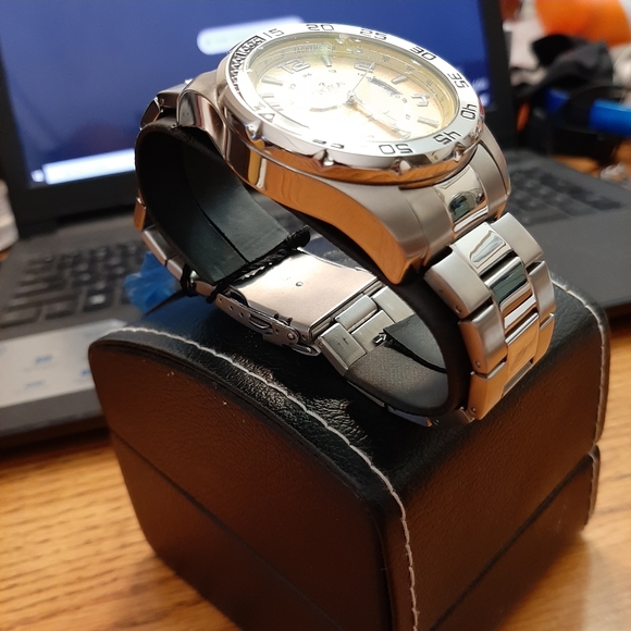 Man's watch - Picture 2 of 8